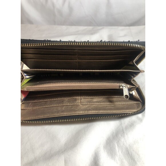 ANNE KLEIN Black Wallet Billfold Vinyl Clutch Zipper “9” x “4” - Picture 4 of 9